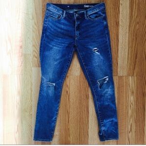 Gap slim/boyfriend jeans